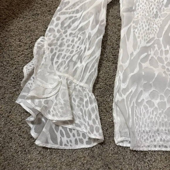 White House Black Market‎ Medium Zebra Overlay Sheer Office Career Bell Sleeve - Picture 2 of 12